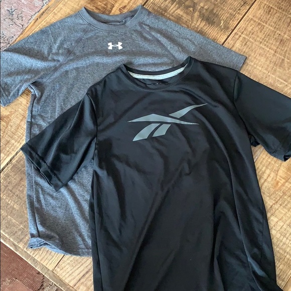 Lot of 2 Dri-Fit t-shirts, Under Armour and Reebok - Picture 1 of 3